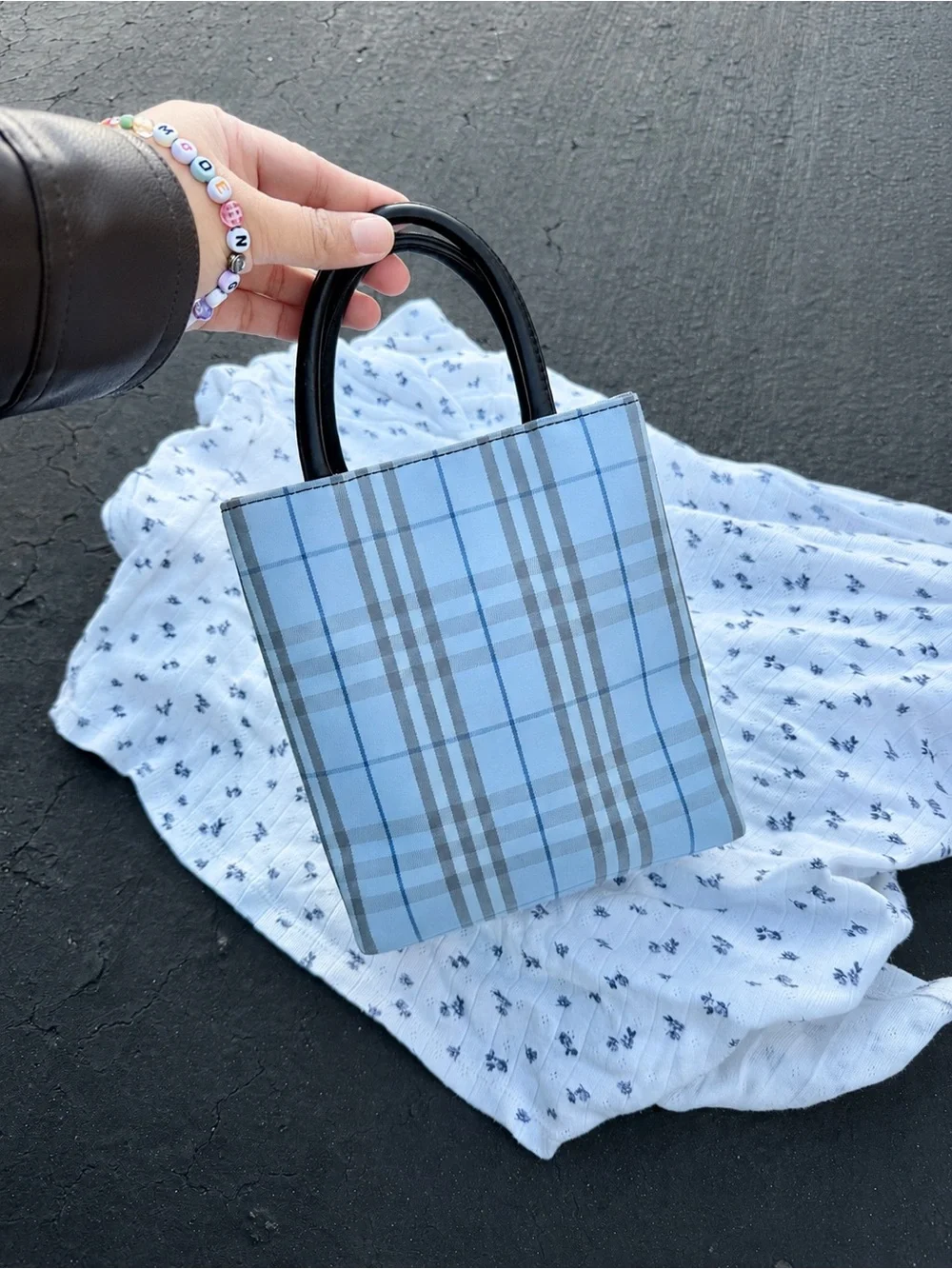 Burberry light blue Nova Check Mini Tote - Picture 2 of 14